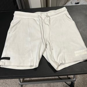 Alphalete Identity Shorts size M in White